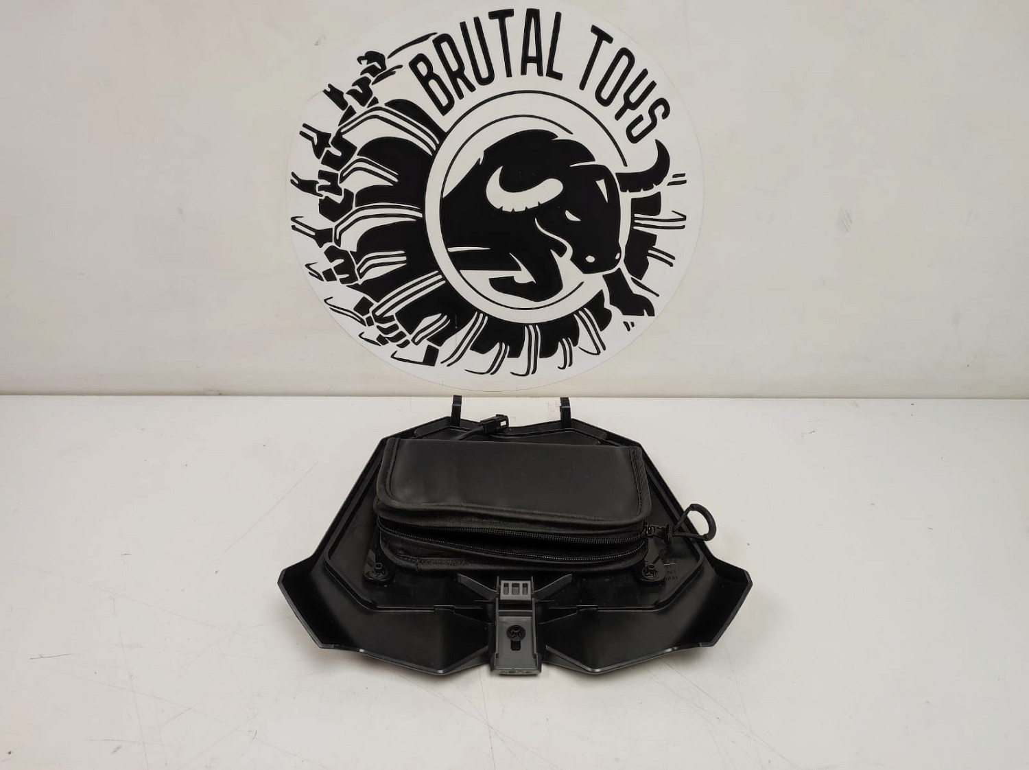 Крышка бардачка BRP SKI-DOO G4 бу